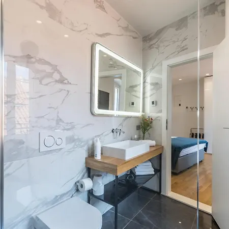 Luxury Paula - In The Old Town Gasthof Split