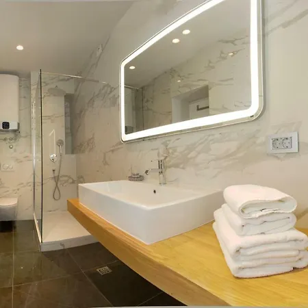 Luxury Paula Pensionat 4*