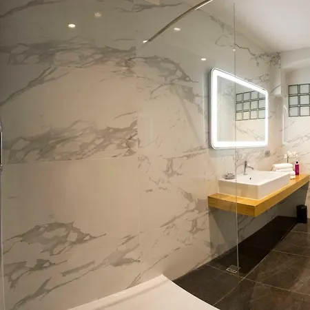 Luxury Paula Casa de hóspedes 4*