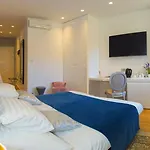 Maison d'hôtes Luxury Paula - In The Old Town 4*