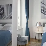 Luxury Paula - In The Old Town