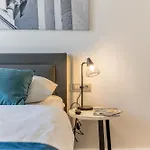 Luxury Paula - In The Old Town Maison d'hôtes 4*