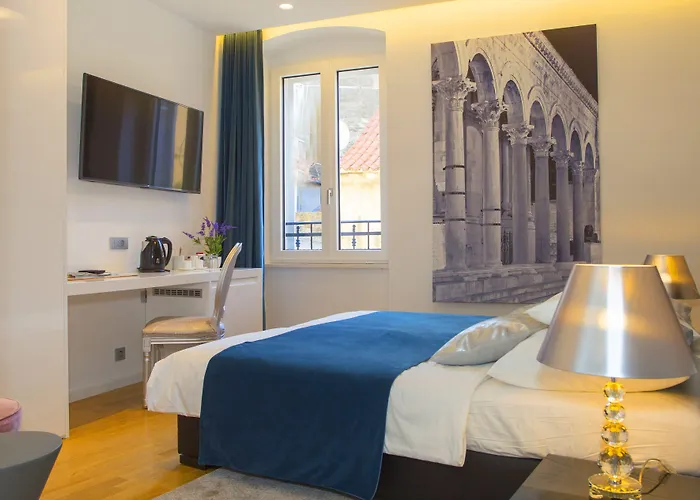 Pensión Luxury Paula - In The Old Town Split